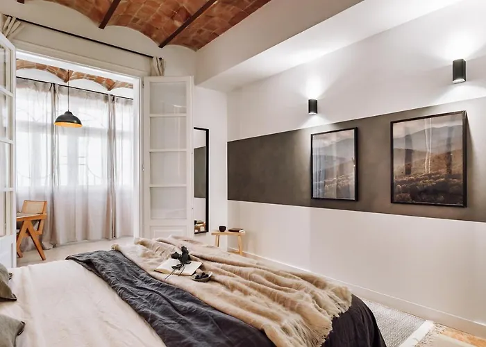 Balai - 2 Bedrooms In Eixample Dreta * برشلونة